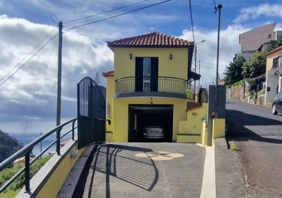 Casa Sousa Campanário Esterno foto